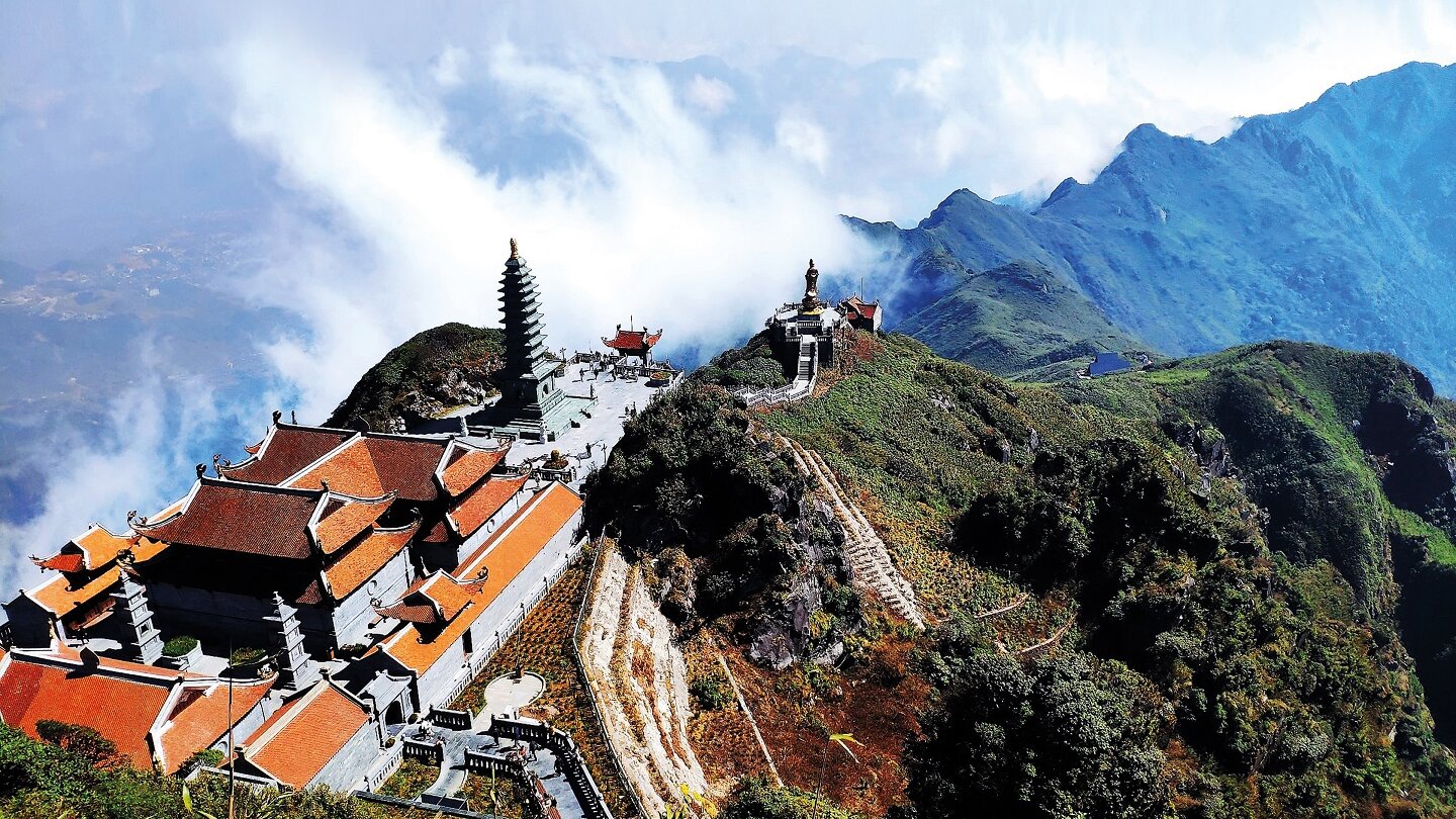 A Complete Guide for Best Time to Go to Sapa Vietnam