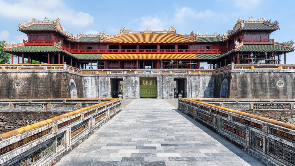 A Complete Guide for Top Destinations to Go in Hue City