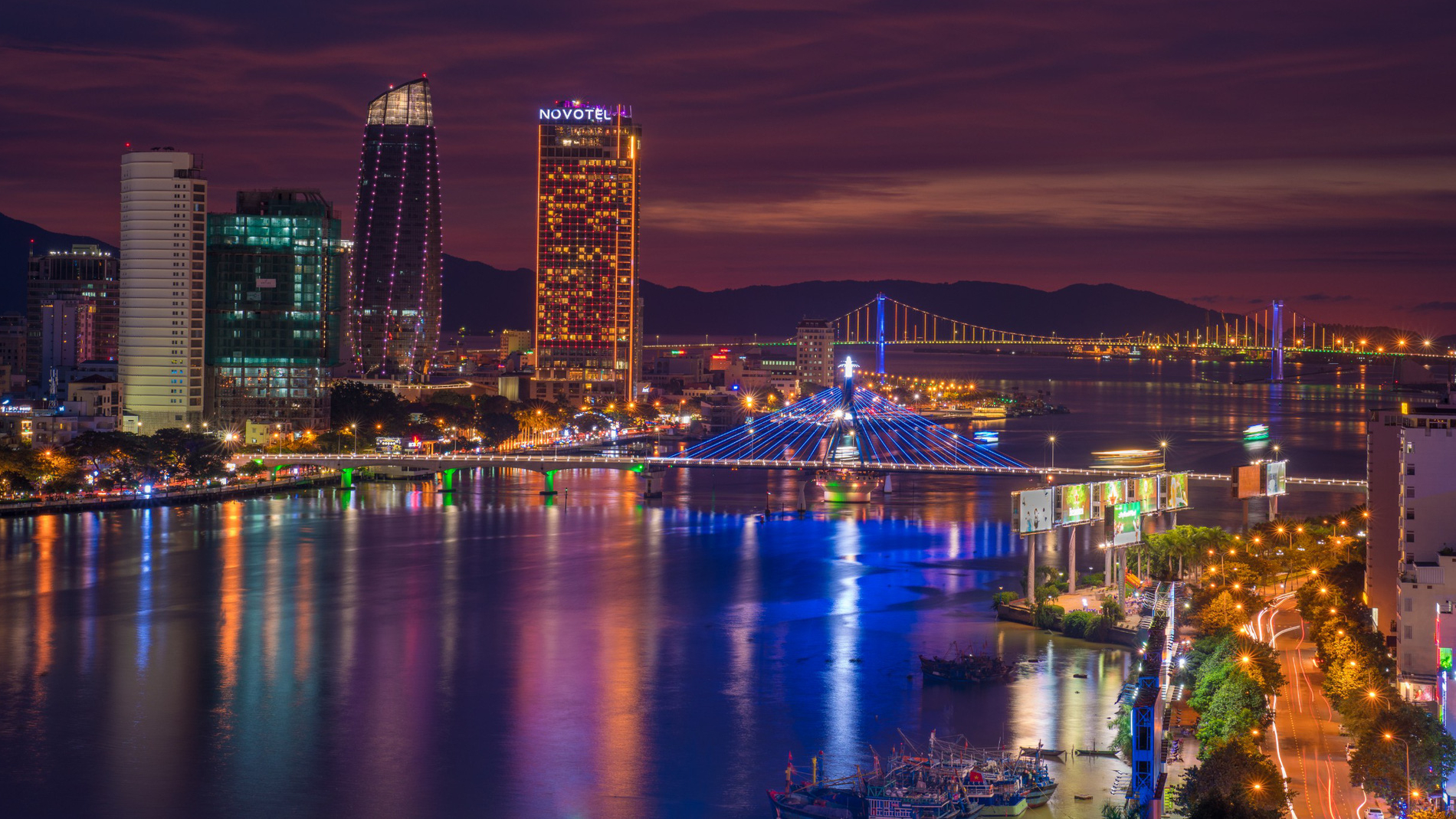 Top 10 Local Activities for What to Do in Da Nang at Night