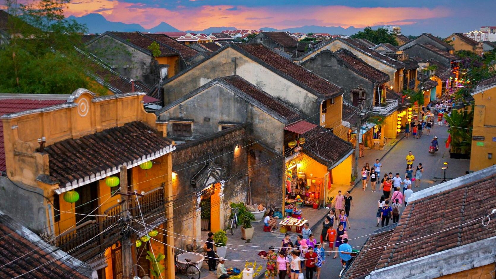 Best Time to Go Hoi An Vietnam by Local Experts